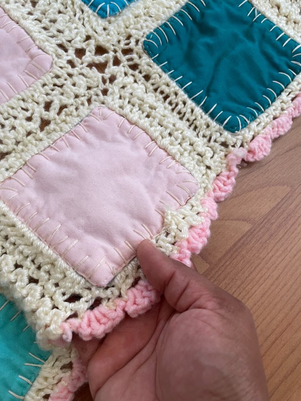VTG Handmade Crotchet & Scrappy Patchwork Patch Double Sided Blanket, Baby Girl - Picture 13 of 15